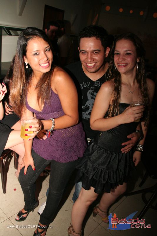 Balada: Fotos de Sexta na Plataforma do Choop na Cidade do Automovel - DF