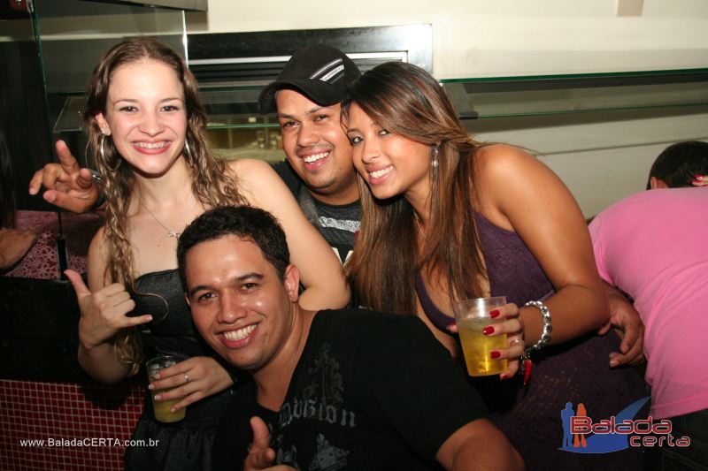 Balada: Fotos de Sexta na Plataforma do Choop na Cidade do Automovel - DF