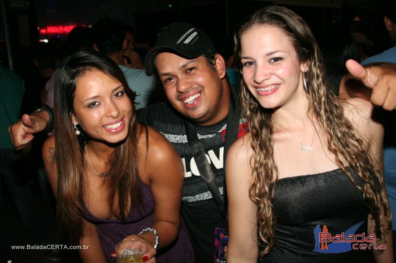 Balada: Fotos de Sexta na Plataforma do Choop na Cidade do Automovel - DF