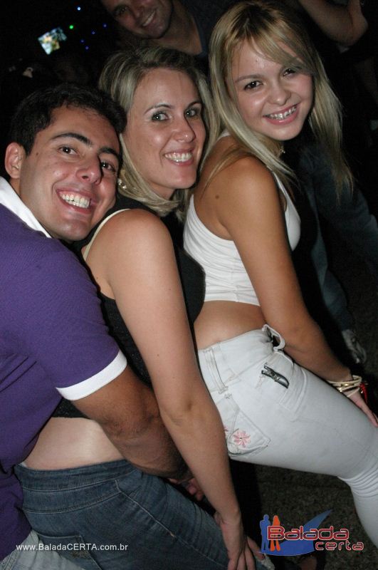 Balada: Fotos de Sexta na Plataforma do Choop na Cidade do Automovel - DF