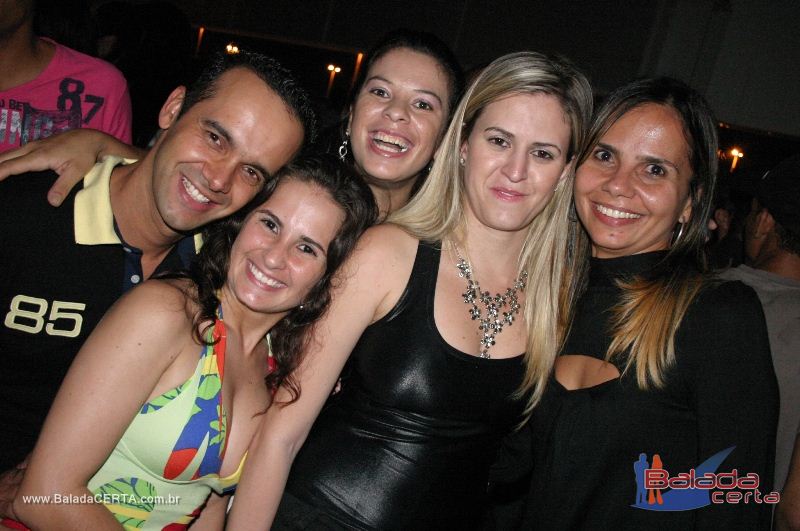 Balada: Fotos de Sexta na Plataforma do Choop na Cidade do Automovel - DF