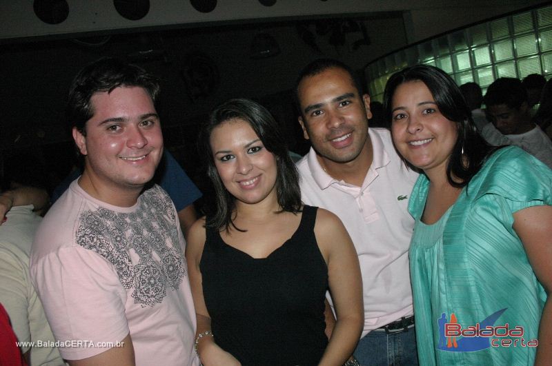 Balada: Fotos de Sexta na Plataforma do Choop na Cidade do Automovel - DF