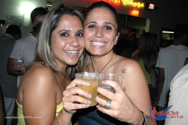 Balada: Fotos de Sexta na Plataforma do Choop na Cidade do Automovel - DF