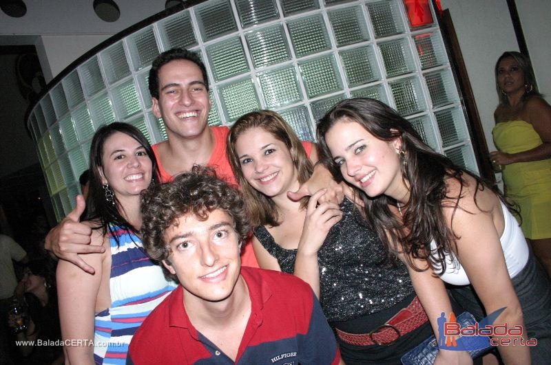 Balada: Fotos de Sexta na Plataforma do Choop na Cidade do Automovel - DF