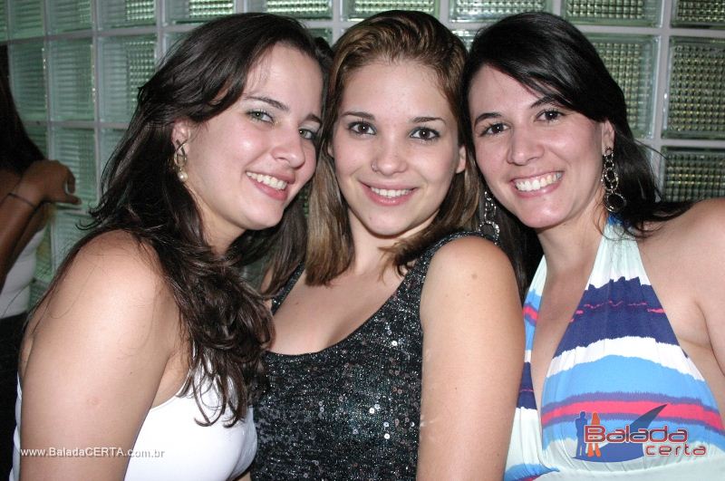 Balada: Fotos de Sexta na Plataforma do Choop na Cidade do Automovel - DF