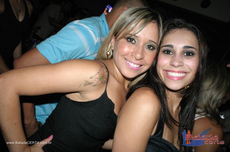 Balada: Fotos de Sexta na Plataforma do Choop na Cidade do Automovel - DF