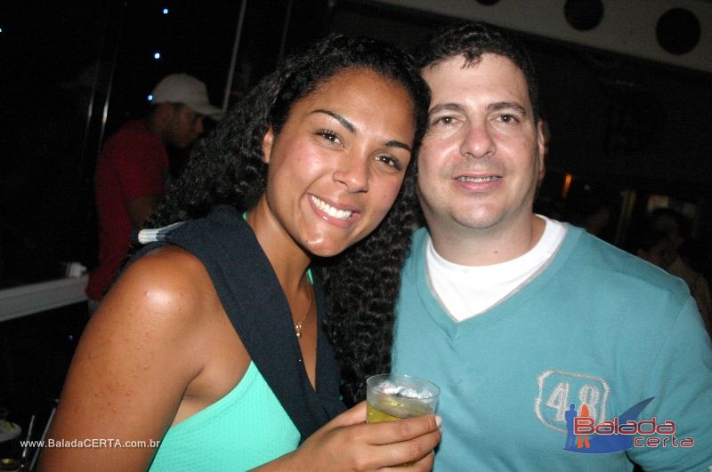 Balada: Fotos de Sexta na Plataforma do Choop na Cidade do Automovel - DF