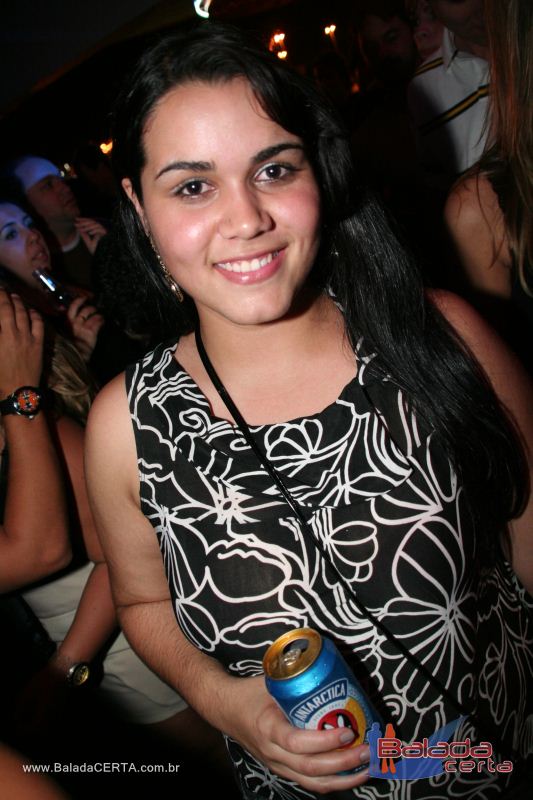 Balada: Fotos de Sexta na Plataforma do Choop na Cidade do Automovel - DF