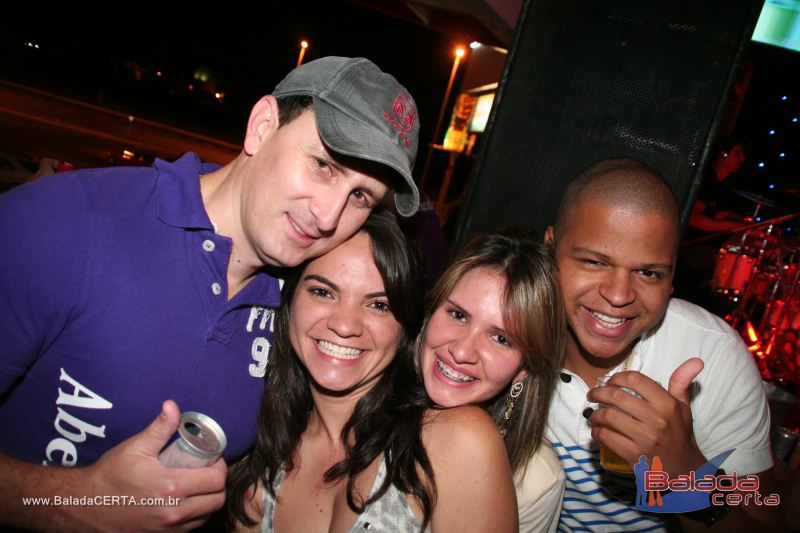 Balada: Fotos de Sexta na Plataforma do Choop na Cidade do Automovel - DF