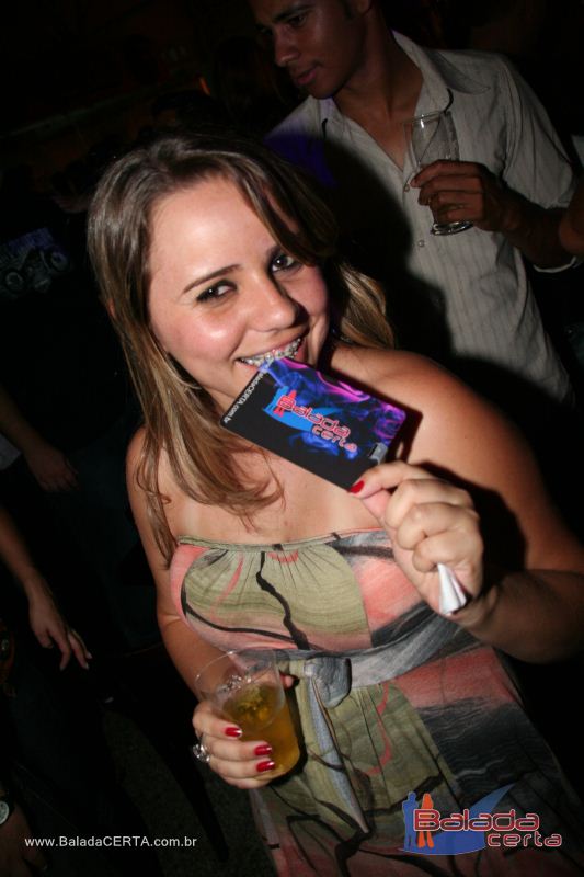 Balada: Fotos de Sexta na Plataforma do Choop na Cidade do Automovel - DF