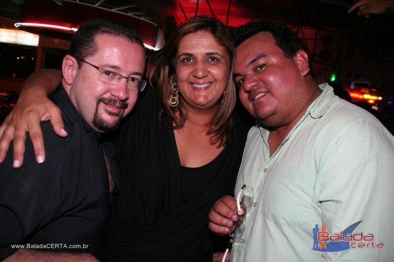 Balada: Fotos de Sexta na Plataforma do Choop na Cidade do Automovel - DF