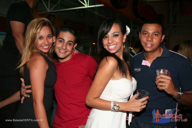 Balada: Fotos de Sexta na Plataforma do Choop na Cidade do Automovel - DF