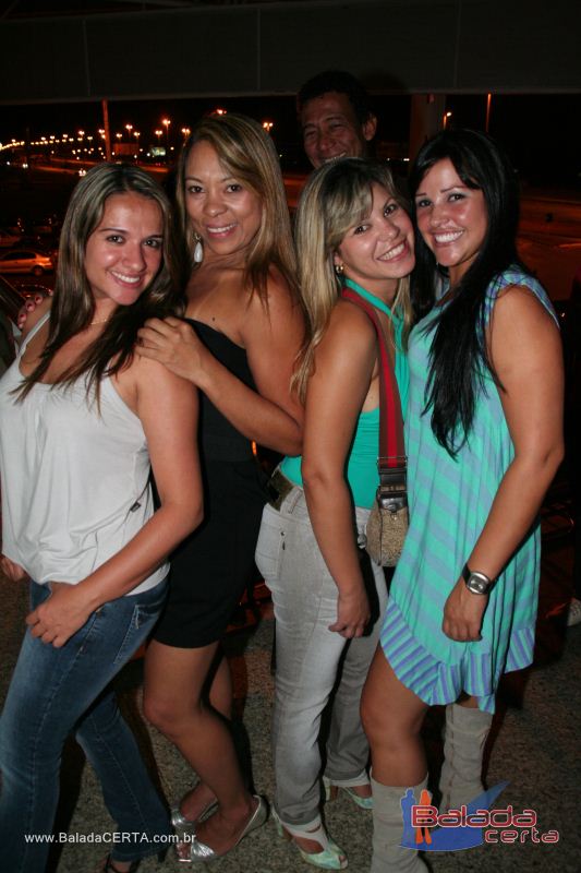 Balada: Fotos de Sexta na Plataforma do Choop na Cidade do Automovel - DF