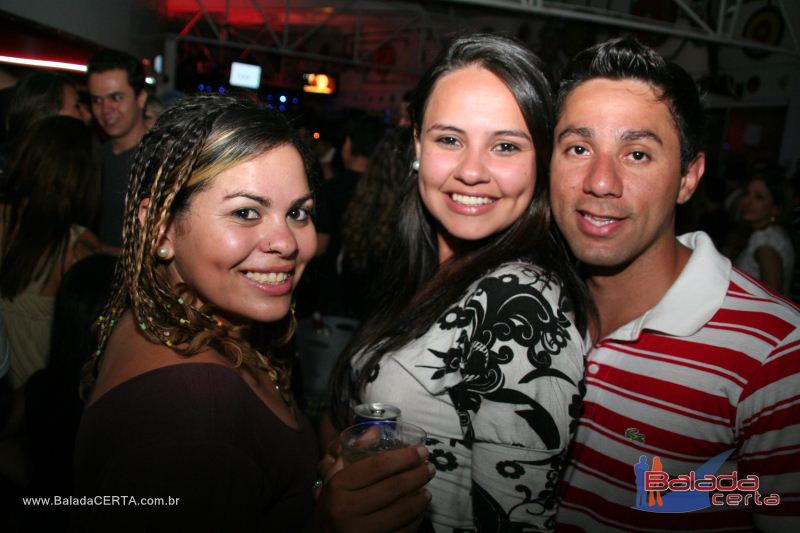 Balada: Fotos de Sexta na Plataforma do Choop na Cidade do Automovel - DF