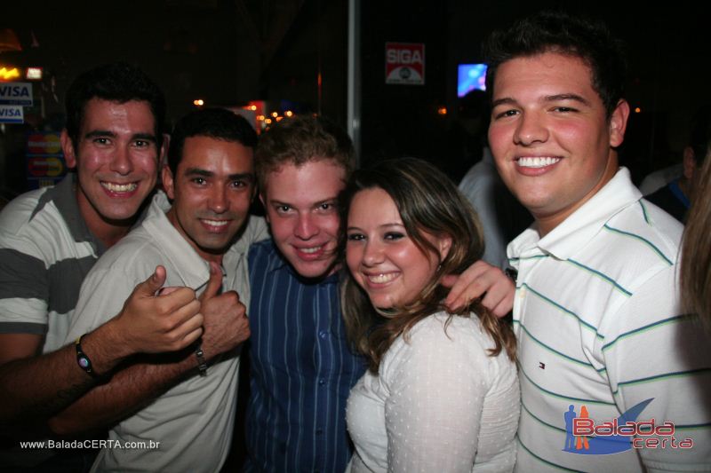 Balada: Fotos de Sexta na Plataforma do Choop na Cidade do Automovel - DF