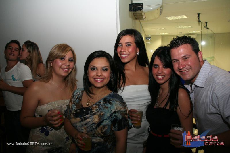 Balada: Fotos de Sexta na Plataforma do Choop na Cidade do Automovel - DF