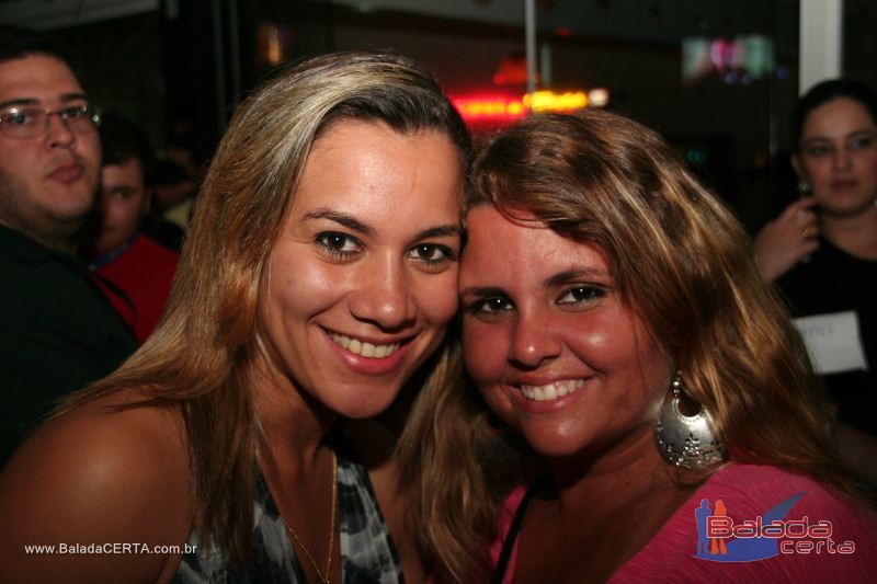 Balada: Fotos de Sexta na Plataforma do Choop na Cidade do Automovel - DF