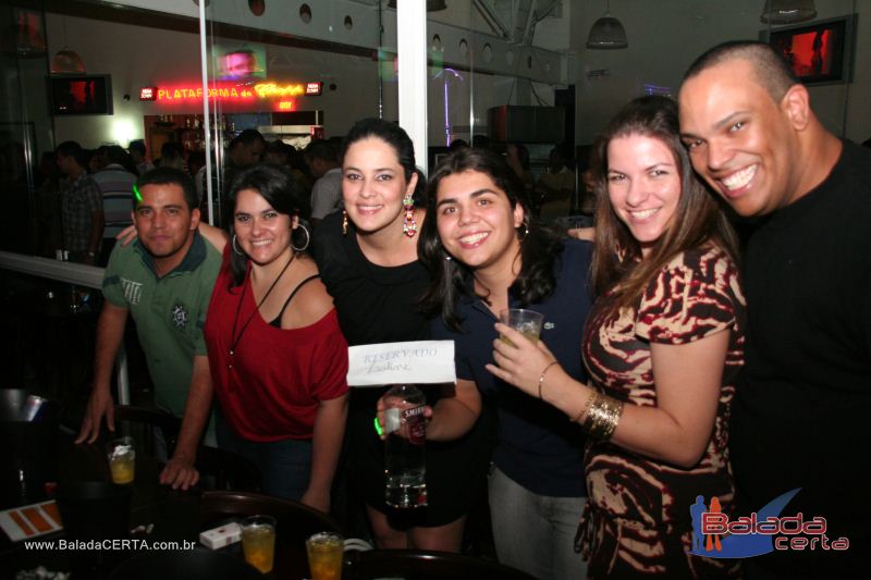 Balada: Fotos de Sexta na Plataforma do Choop na Cidade do Automovel - DF