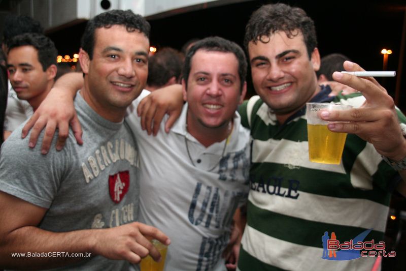 Balada: Fotos de Sexta na Plataforma do Choop na Cidade do Automovel - DF