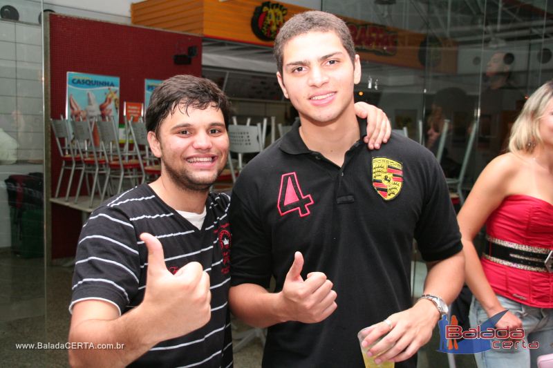 Balada: Fotos de Sexta na Plataforma do Choop na Cidade do Automovel - DF