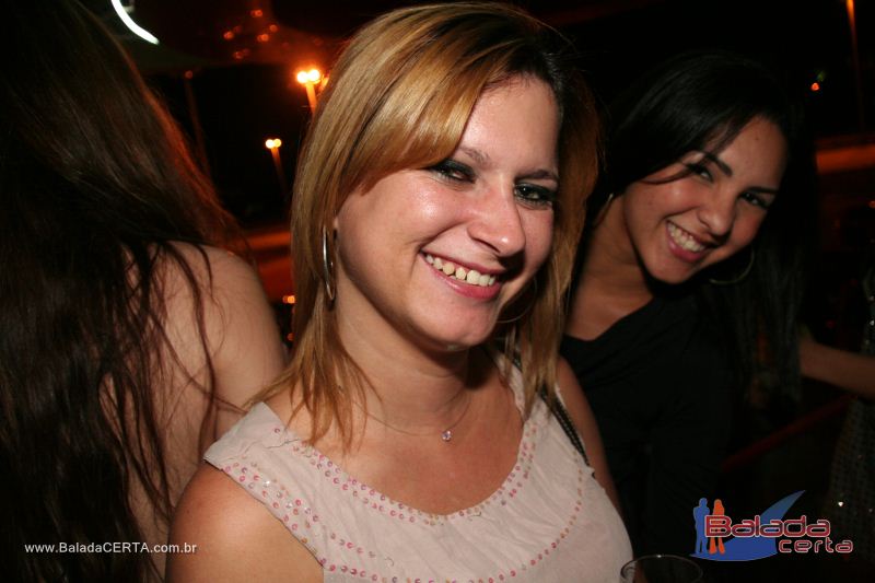 Balada: Fotos de Sexta na Plataforma do Choop na Cidade do Automovel - DF