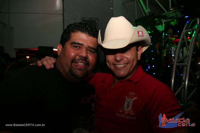 Balada: Fotos de Sexta na Plataforma do Choop na Cidade do Automovel - DF