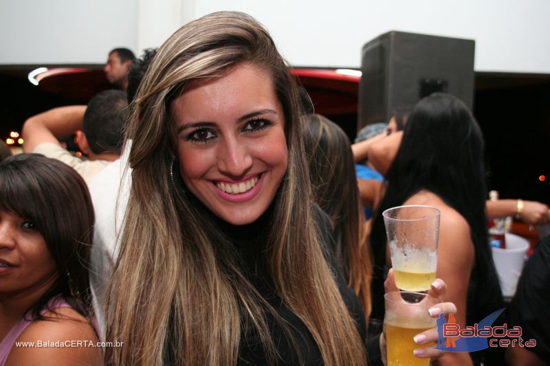 Balada: Fotos de Sexta na Plataforma do Choop na Cidade do Automovel - DF