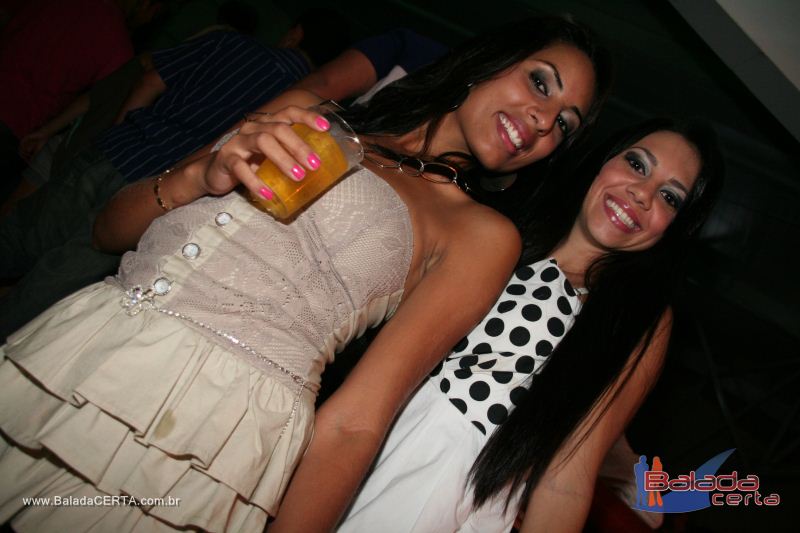 Balada: Fotos de Sexta na Plataforma do Choop na Cidade do Automovel - DF