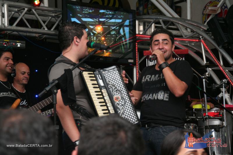 Balada: Fotos de Sexta na Plataforma do Choop na Cidade do Automovel - DF