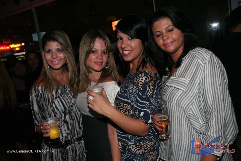 Balada: Fotos de Sexta na Plataforma do Choop na Cidade do Automovel - DF