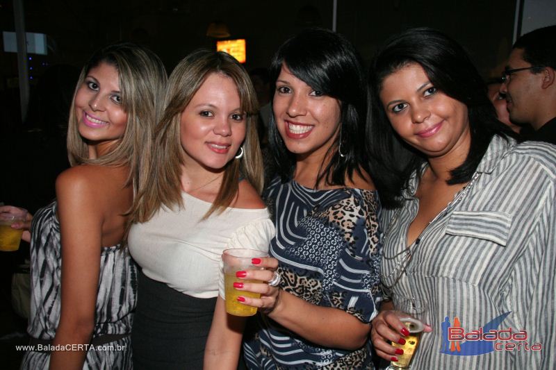 Balada: Fotos de Sexta na Plataforma do Choop na Cidade do Automovel - DF