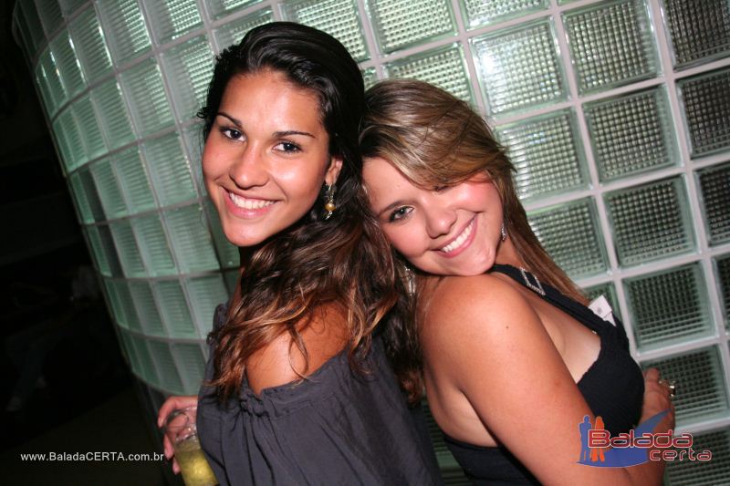 Balada: Fotos de Sexta na Plataforma do Choop na Cidade do Automovel - DF