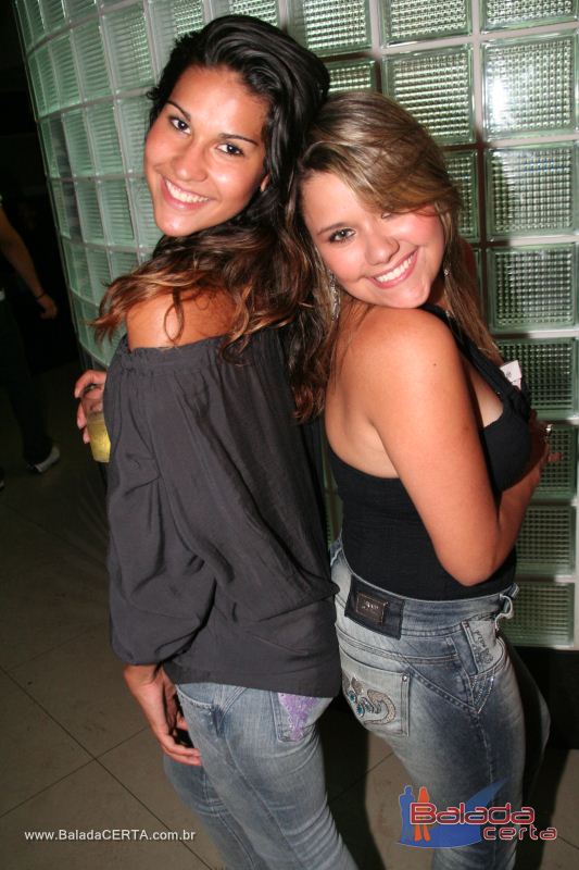 Balada: Fotos de Sexta na Plataforma do Choop na Cidade do Automovel - DF