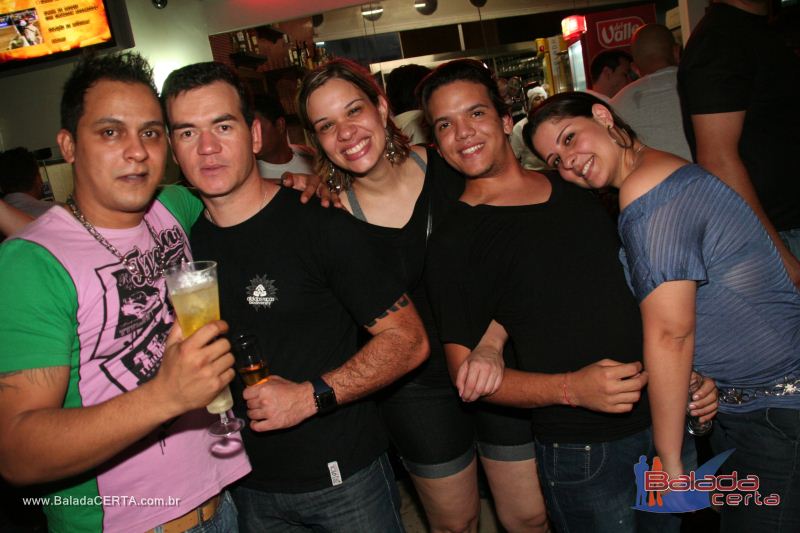 Balada: Fotos de Sexta na Plataforma do Choop na Cidade do Automovel - DF