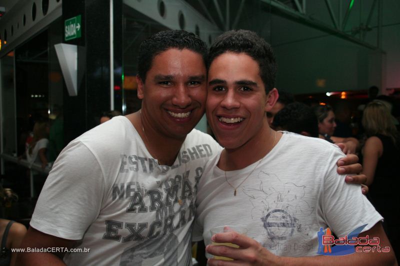 Balada: Fotos de Sexta na Plataforma do Choop na Cidade do Automovel - DF