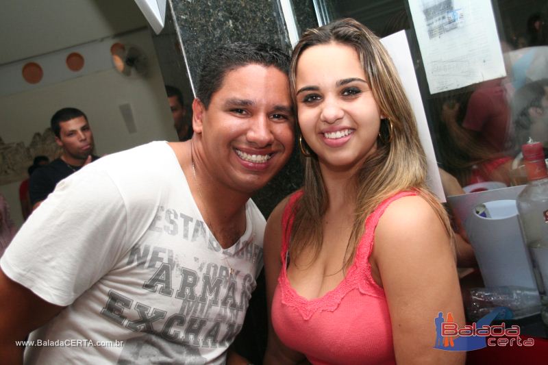 Balada: Fotos de Sexta na Plataforma do Choop na Cidade do Automovel - DF