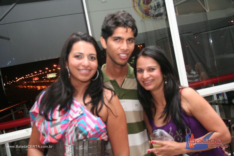 Balada: Fotos de Sexta na Plataforma do Choop na Cidade do Automovel - DF