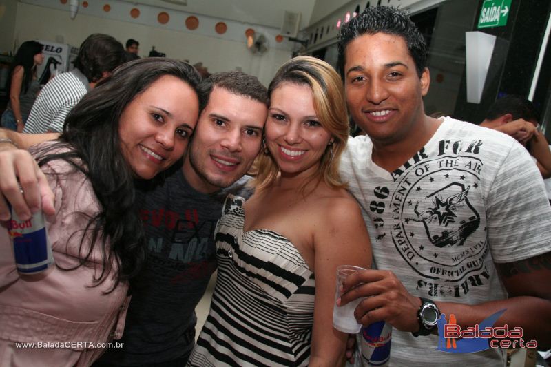 Balada: Fotos de Sexta na Plataforma do Choop na Cidade do Automovel - DF