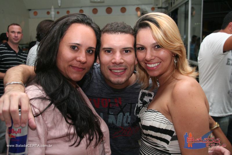 Balada: Fotos de Sexta na Plataforma do Choop na Cidade do Automovel - DF