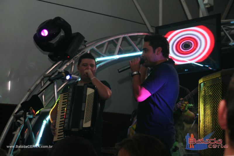 Balada: Fotos de Sexta na Plataforma do Choop na Cidade do Automovel - DF