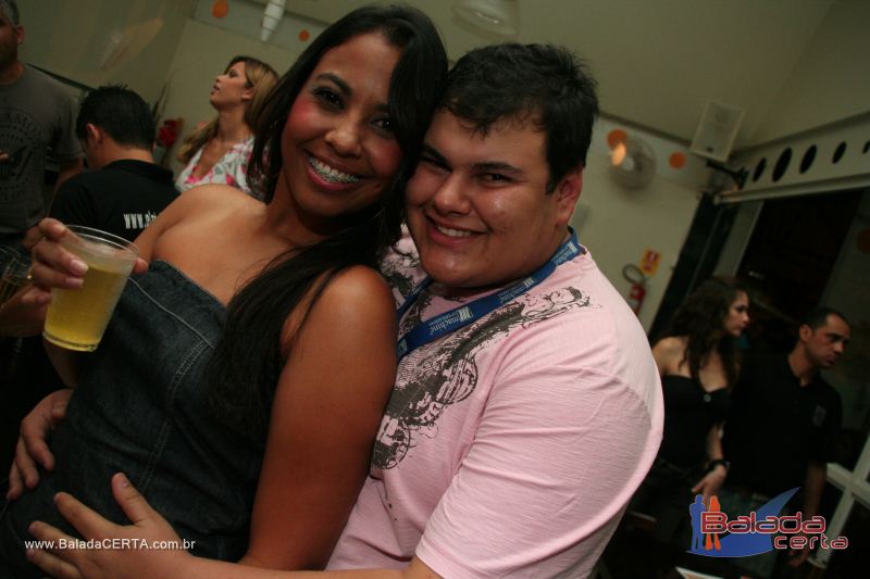 Balada: Fotos de Sexta na Plataforma do Choop na Cidade do Automovel - DF