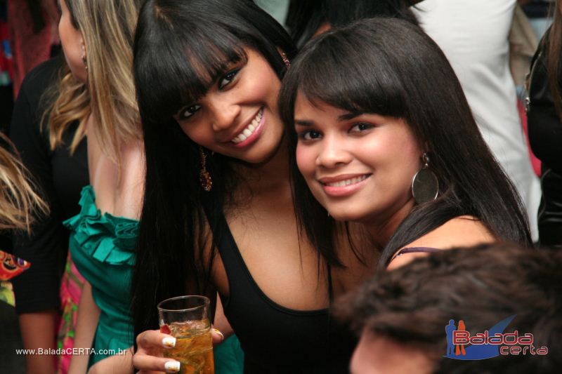 Balada: Fotos de Sexta na Plataforma do Choop na Cidade do Automovel - DF