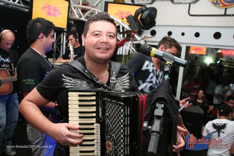 Balada: Fotos de Sexta na Plataforma do Choop na Cidade do Automovel - DF