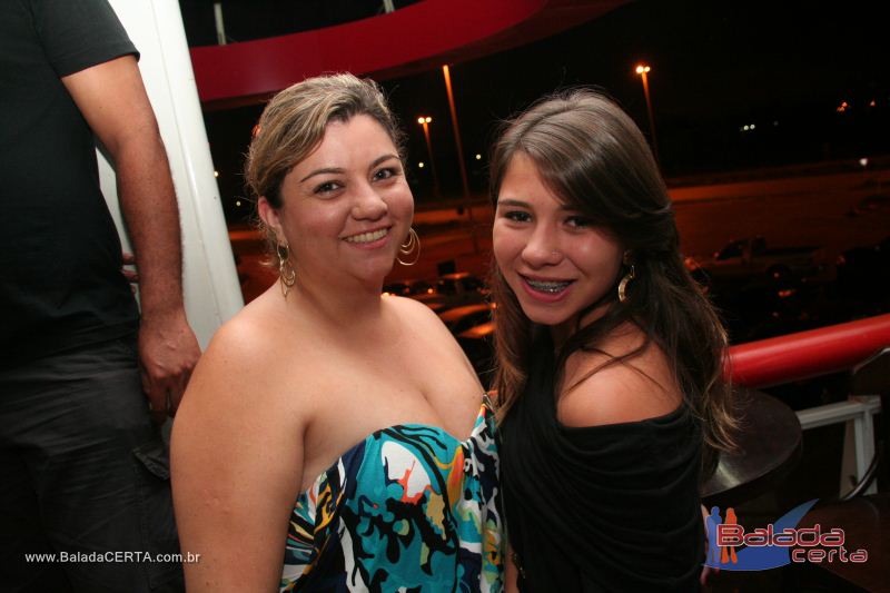 Balada: Fotos de Sexta na Plataforma do Choop na Cidade do Automovel - DF