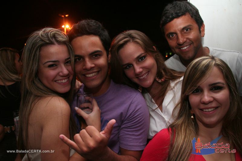 Balada: Fotos de Sexta na Plataforma do Choop na Cidade do Automovel - DF