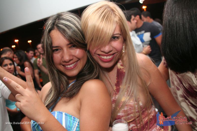 Balada: Fotos de Sexta na Plataforma do Choop na Cidade do Automovel - DF