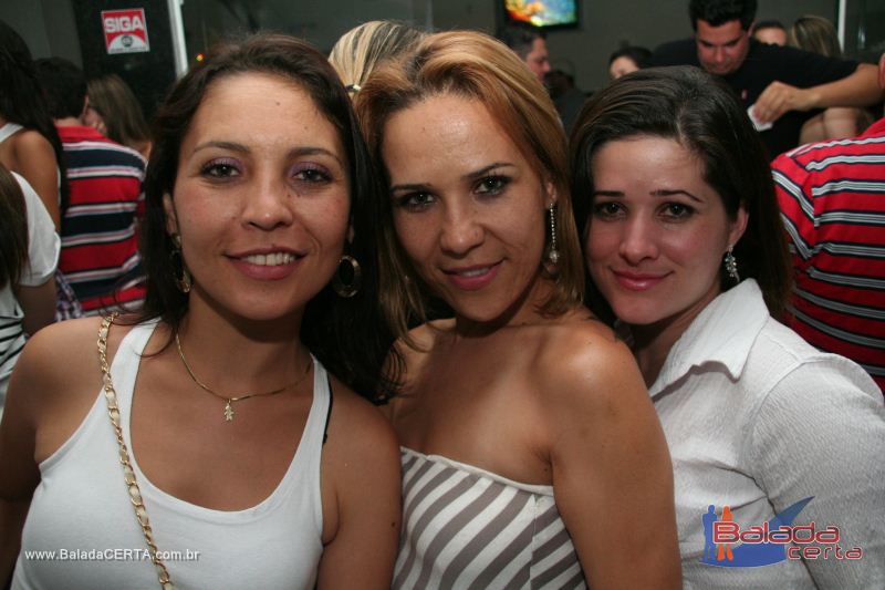 Balada: Fotos de Sexta na Plataforma do Choop na Cidade do Automovel - DF