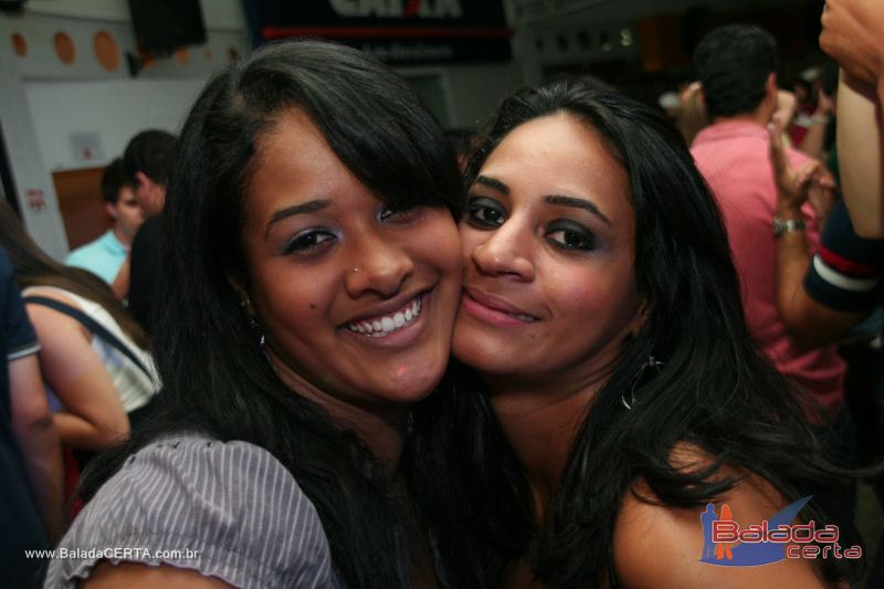 Balada: Fotos de Sexta na Plataforma do Choop na Cidade do Automovel - DF