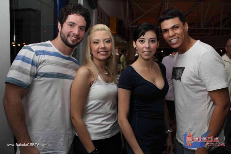 Balada: Fotos de Sexta na Plataforma do Choop na Cidade do Automovel - DF