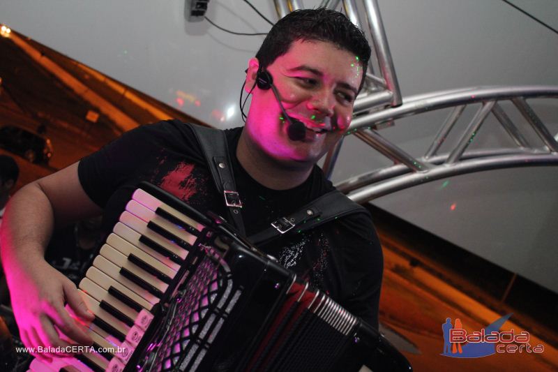 Balada: Fotos de Sexta na Plataforma do Choop na Cidade do Automovel - DF